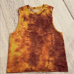 lululemon athletica Men's Tank Top - Fiery Orange and Deep Red